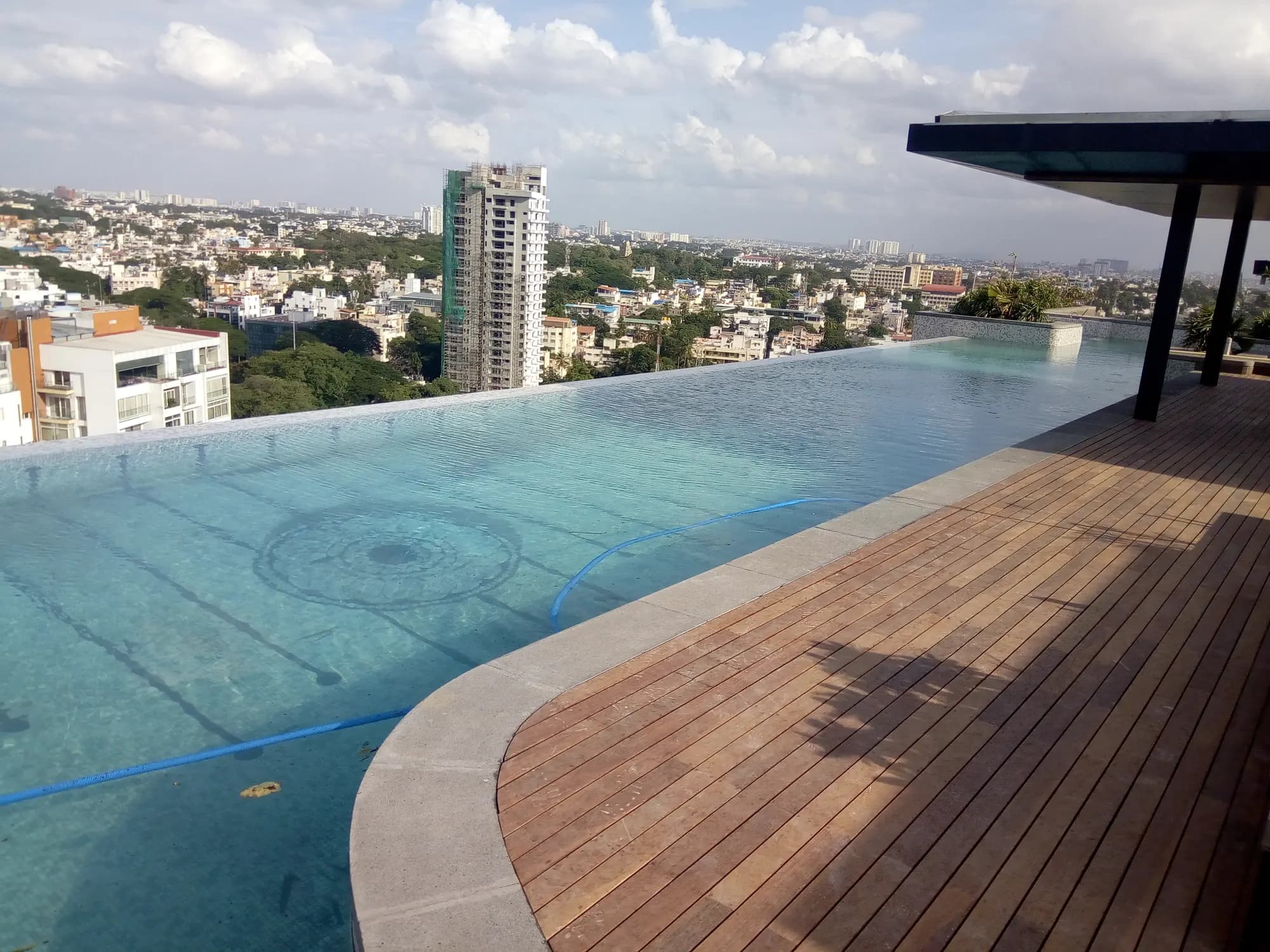Rooftop infinity edge over the city